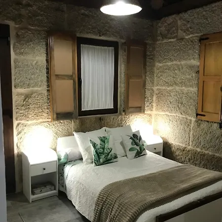Holiday home Casa Escuela Trasmiras, Casa Dos Mestres