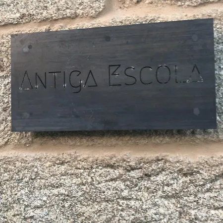 Casa Escuela Trasmiras, Casa Dos Mestres *