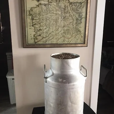 Casa Escuela Trasmiras, Casa Dos Mestres