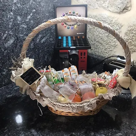 Casa Escuela Trasmiras, Casa Dos Mestres