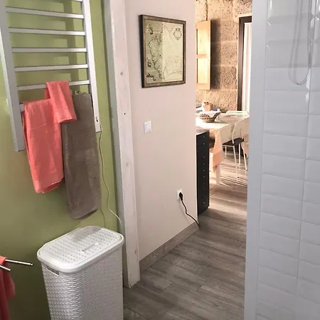 Casa Escuela Trasmiras, Casa Dos Mestres * Trasmiras