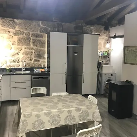 Casa Escuela Trasmiras, Casa Dos Mestres 度假居 *