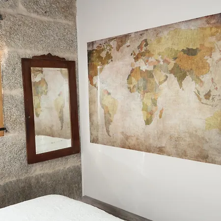 Casa Escuela Trasmiras, Casa Dos Mestres 度假居 *