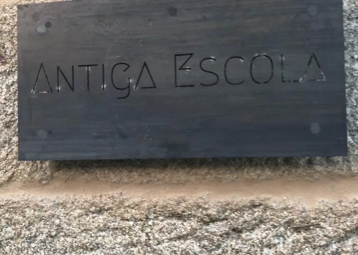 Casa Escuela Trasmiras, Casa Dos Mestres *