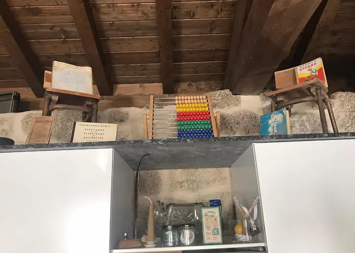 Casa Escuela Trasmiras, Casa Dos Mestres *