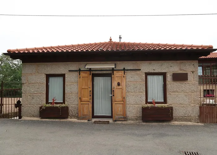 Hébergement de vacances Casa Escuela Trasmiras, Casa Dos Mestres